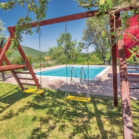 Tatil Evi House With Pool Near Split *