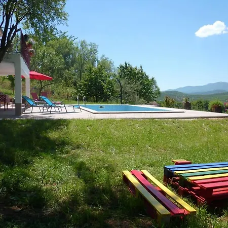 House With Pool Near Split Trilj